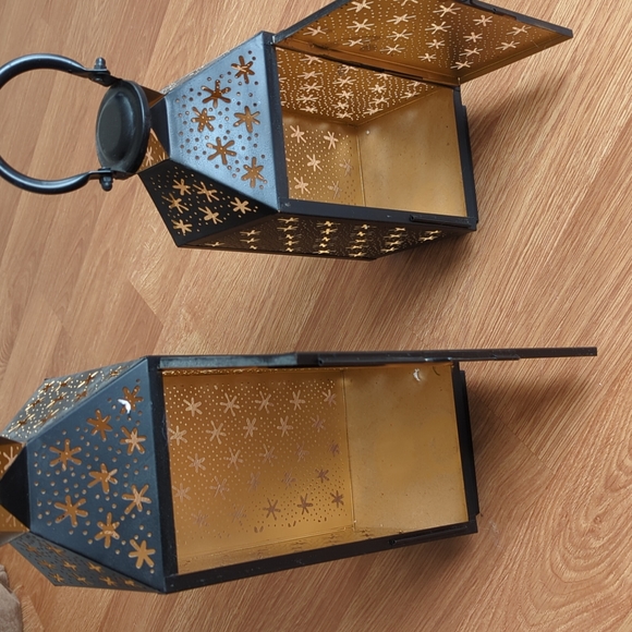 Metal Lanterns - Picture 2 of 2